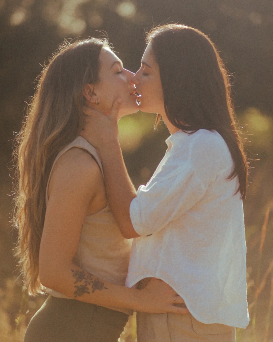 Parelles — Bruna Avellaneda